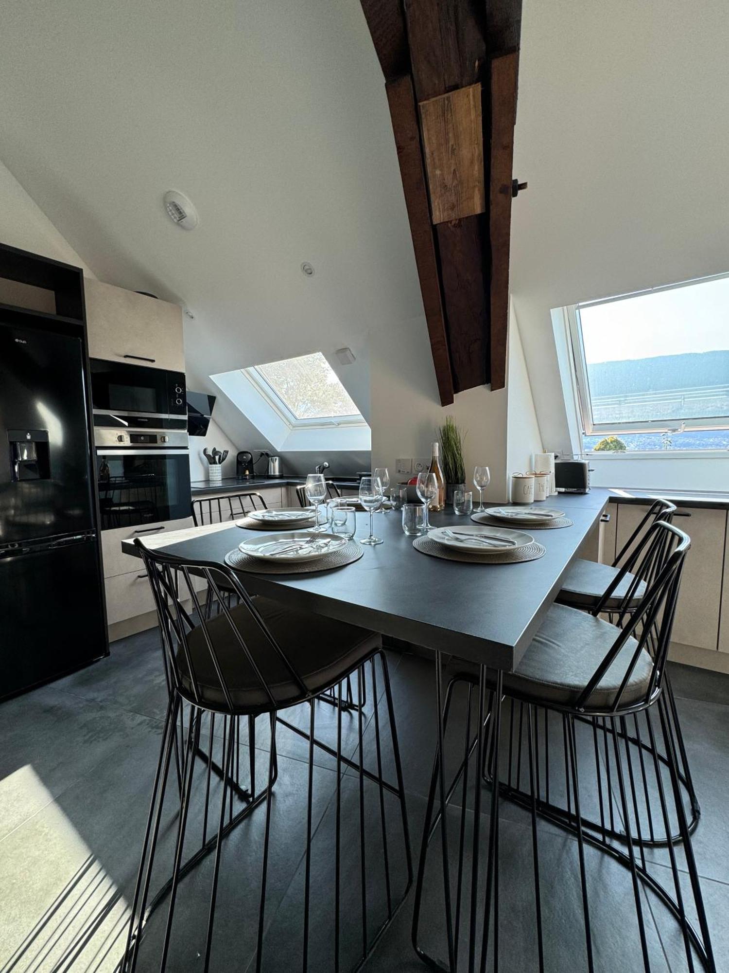 Voglans Magnifique Appartement Vue Lac - 5 Personnes מראה חיצוני תמונה